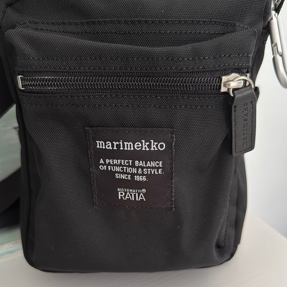 Marimekko Cash & Carry Canvas Crossbody Nylon Maroon Bag - Picture 2 of 12